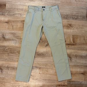 NWOT RVCA Weekend Stretch Pants
